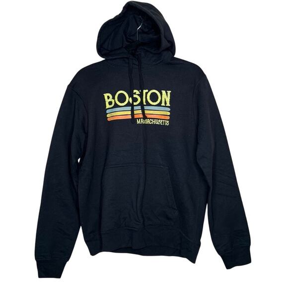 BOSTON MASSACHUSETTS Vintage Travel Hoodie SIZE MEDIUM - Picture 1 of 4